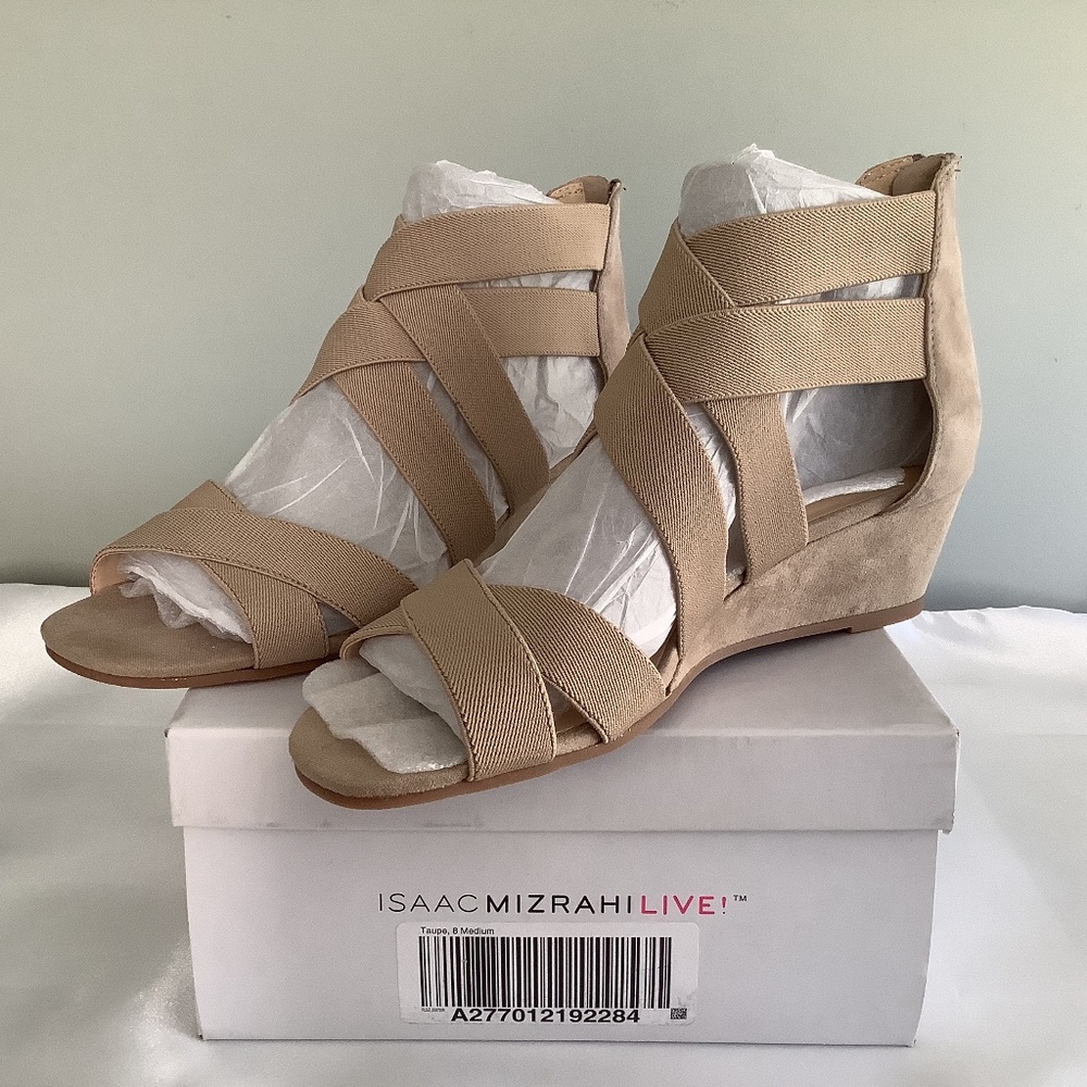 NWT Isaac Mizrahi Leather Taupe Sandals 8M